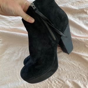 Steve Madden Suede Boots